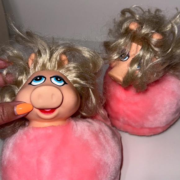 Jim Henson Vintage Muppets Miss Piggy Plush Slippers Adult Rare Never Worn - Picture 8 of 17